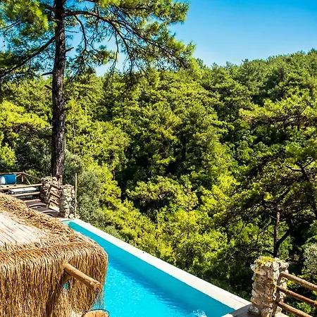 Sleeps 2 With Pool Air Con And Wifi Вилла *